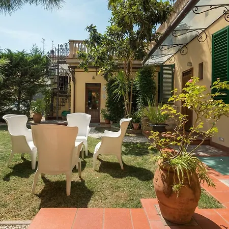 Il Mosaico Apartment *